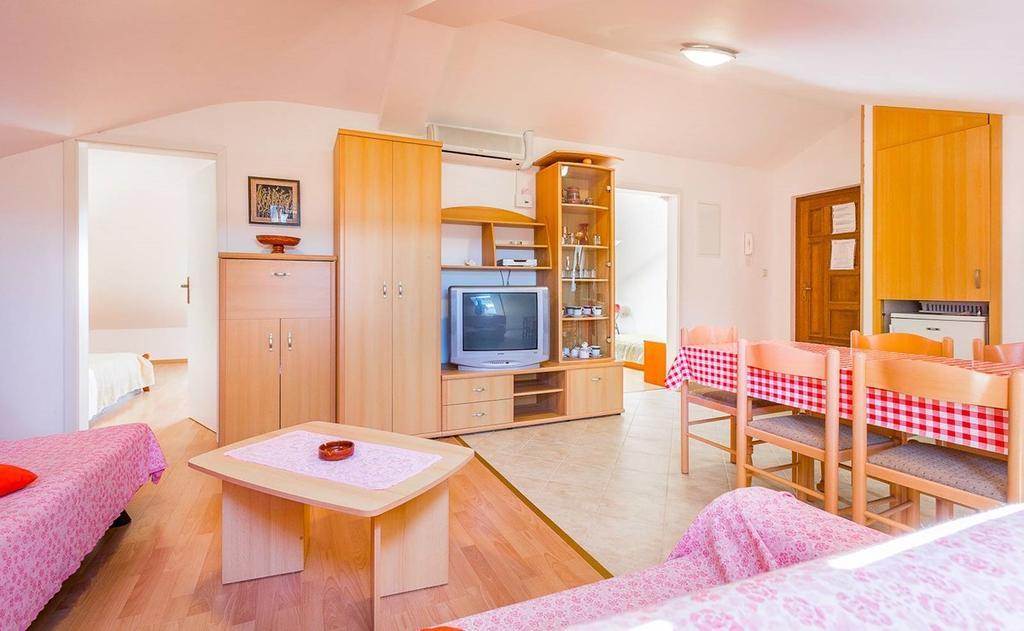 Apartments Cukon ميدولين المظهر الخارجي الصورة